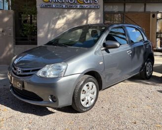 Toyota Etios en San Juan