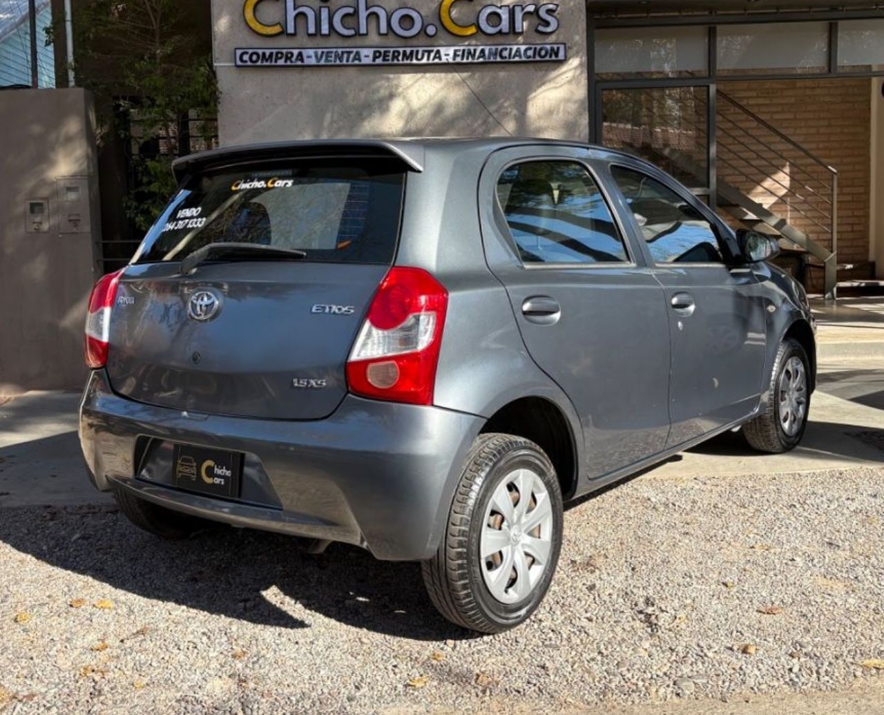 Toyota Etios Usado Financiado en San Juan, deRuedas