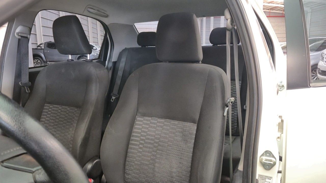 Toyota Etios Usado Financiado en Córdoba, deRuedas