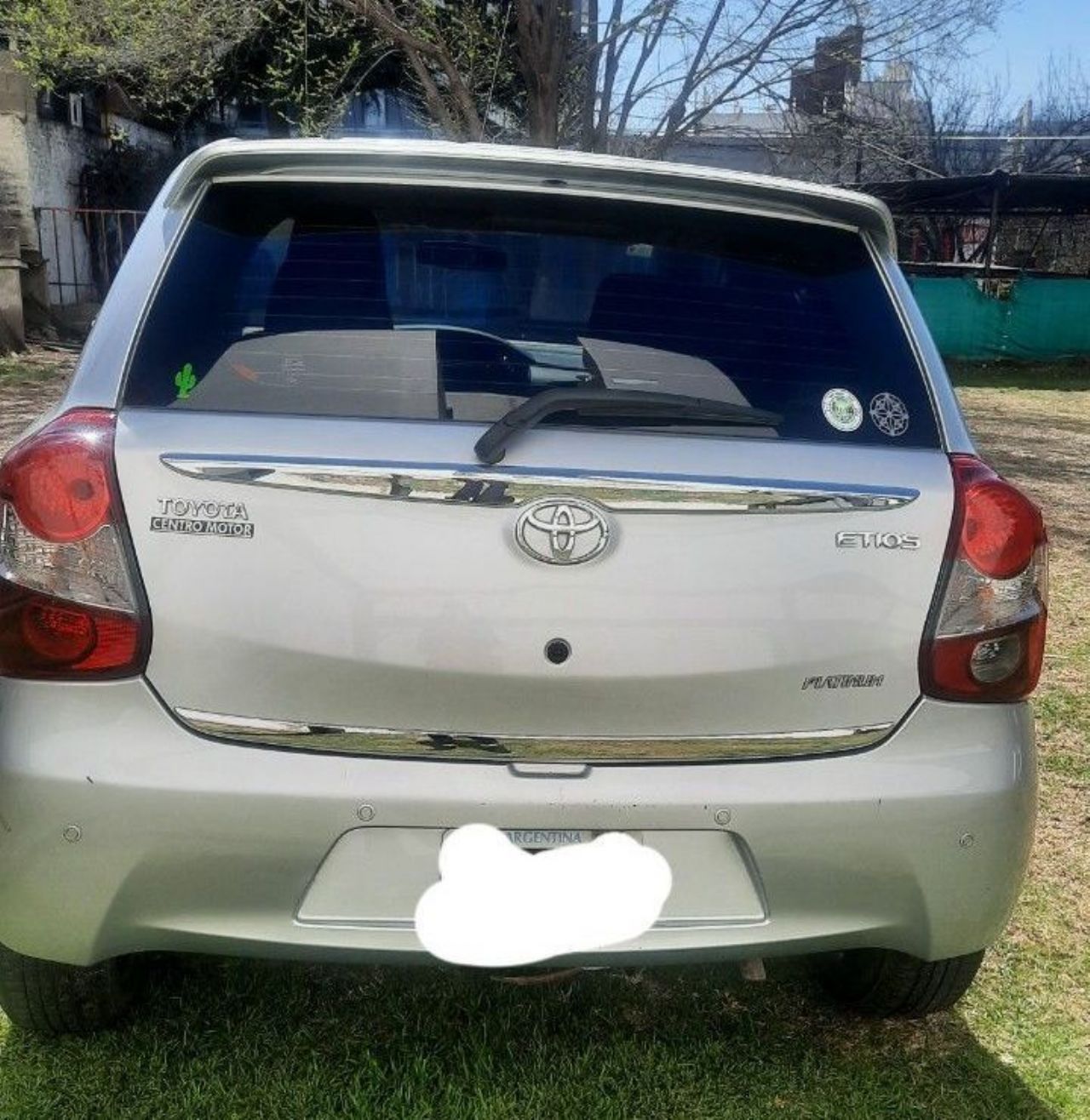 Toyota Etios Usado en Córdoba, deRuedas