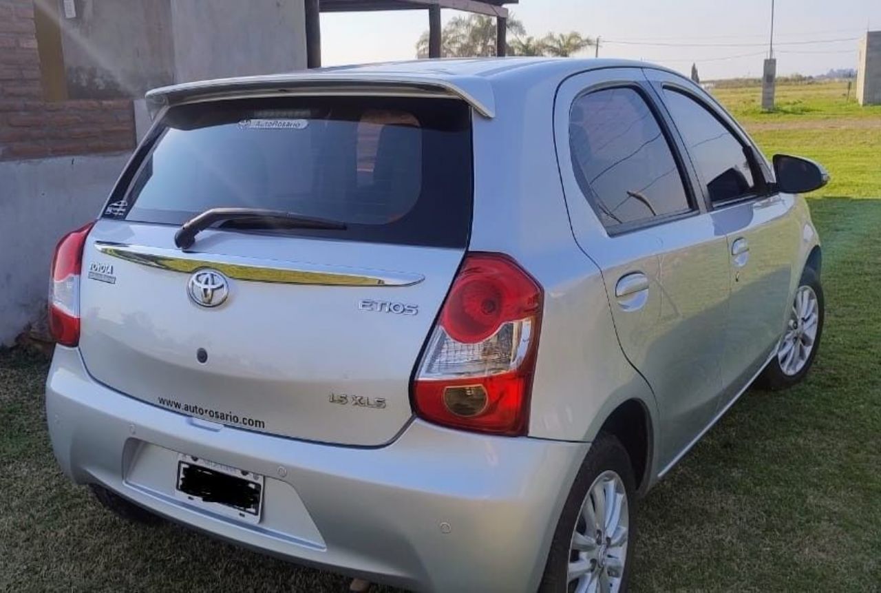 Toyota Etios Usado en Santa Fe, deRuedas