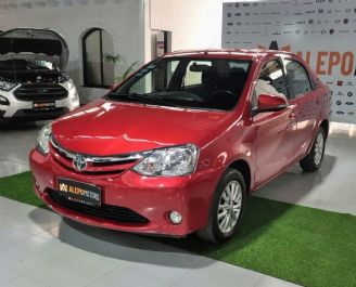 Toyota Etios Usado en Mendoza Financiado