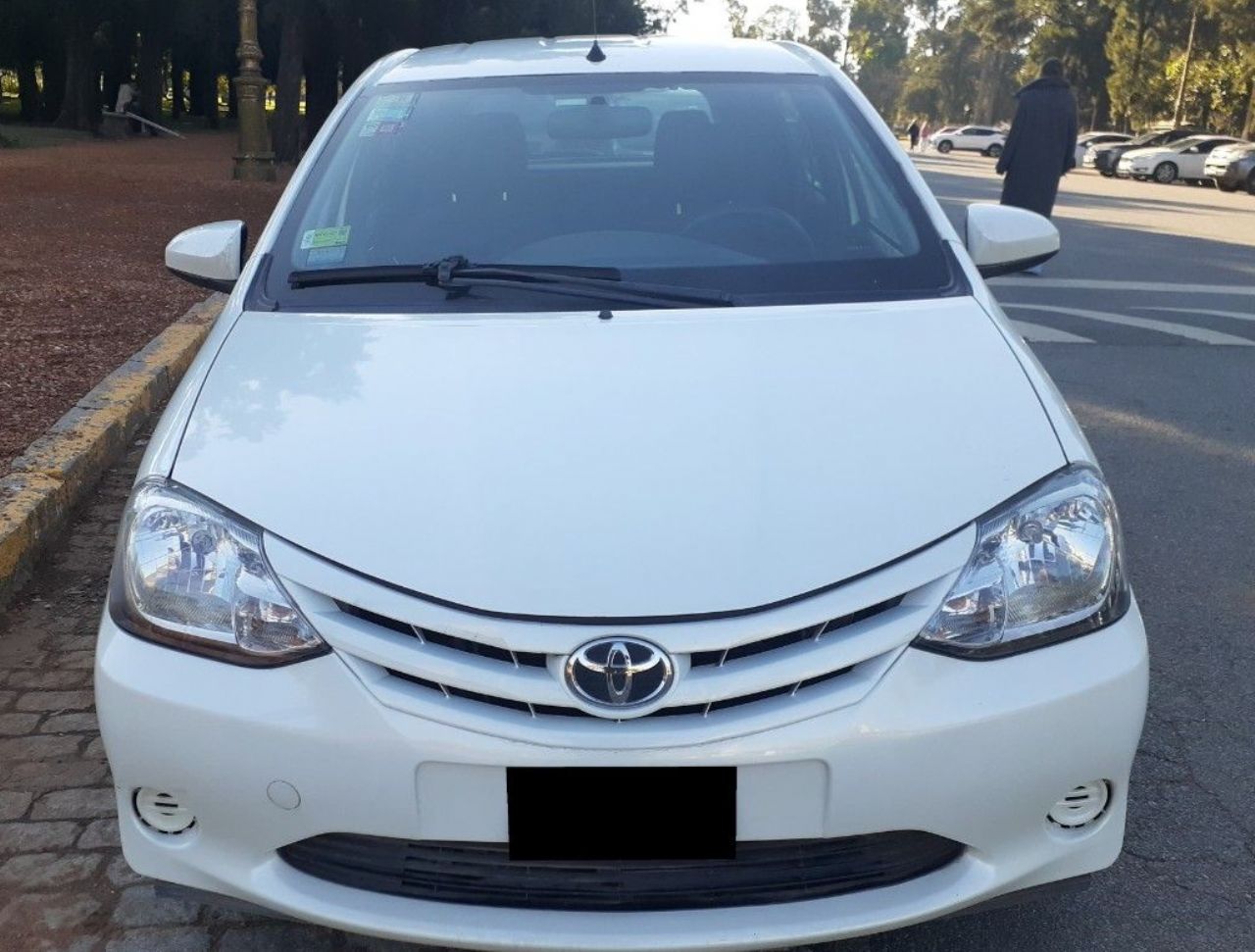 Toyota Etios Usado Financiado en Buenos Aires, deRuedas
