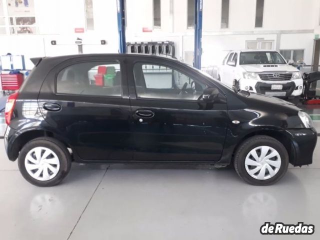 Toyota Etios Usado en San Luis, deRuedas