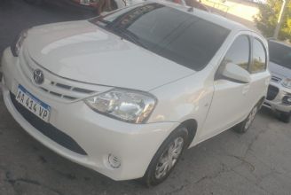 Toyota Etios Usado en Córdoba