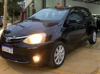Toyota Etios Usado en San Juan Financiado
