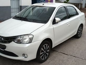 Toyota Etios Usado en Córdoba
