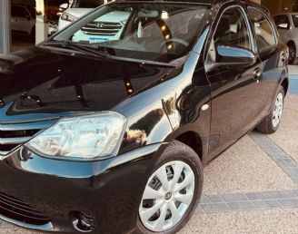 Toyota Etios Usado en Córdoba