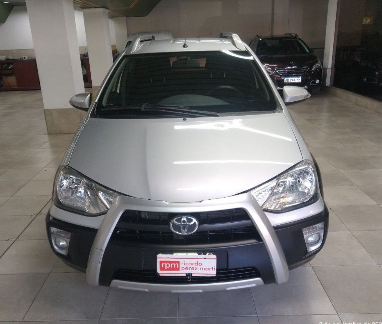 Toyota Etios Usado en Mendoza, deRuedas