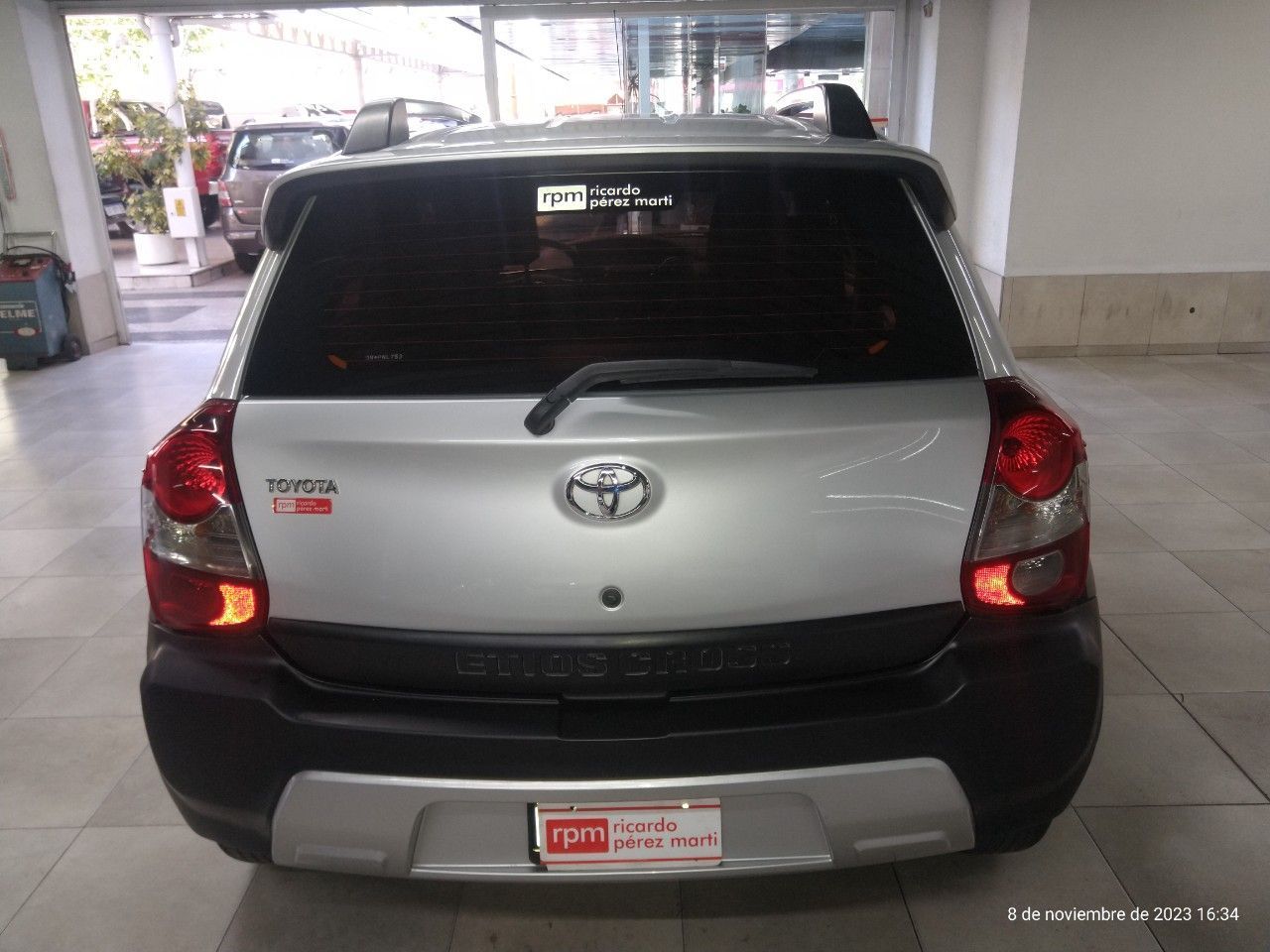 Toyota Etios Usado en Mendoza, deRuedas