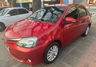 Toyota Etios Usado en Mendoza Financiado