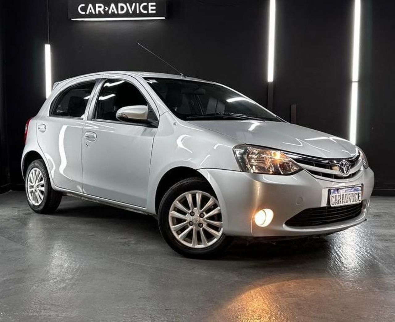 Toyota Etios Usado en Córdoba, deRuedas