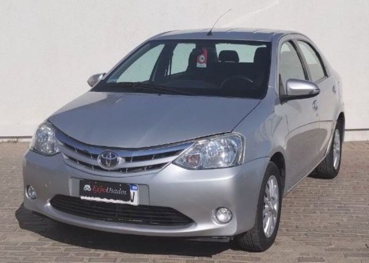 Toyota Etios Usado en San Luis, deRuedas