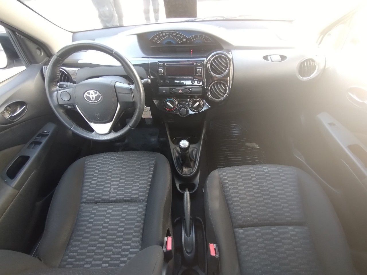 Toyota Etios Usado en San Luis, deRuedas