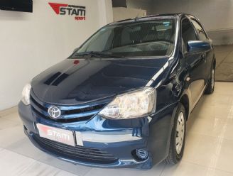 Toyota Etios Usado en Mendoza Financiado