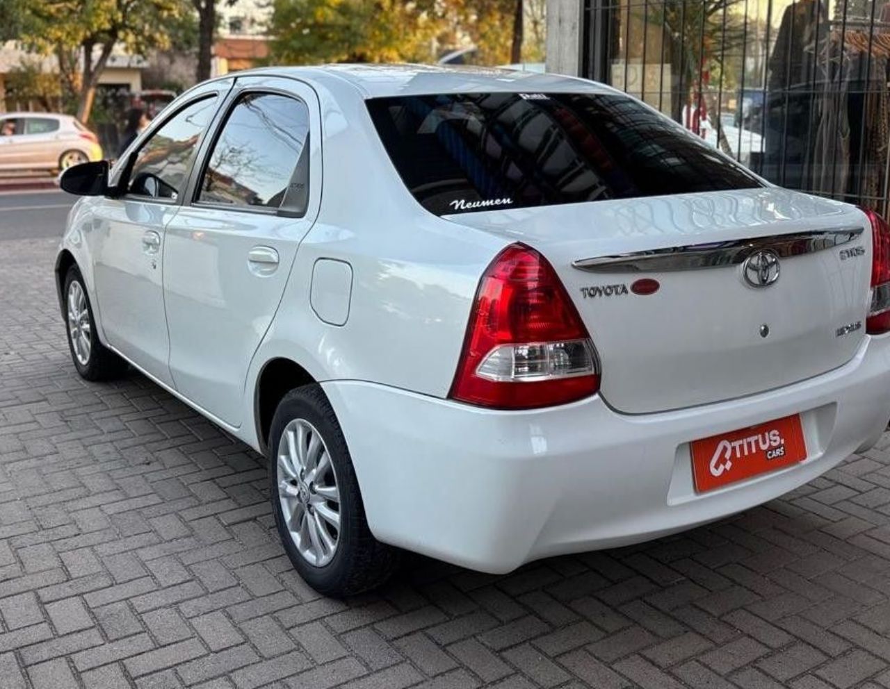 Toyota Etios Usado Financiado en Córdoba, deRuedas