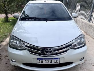 Toyota Etios Usado en Mendoza