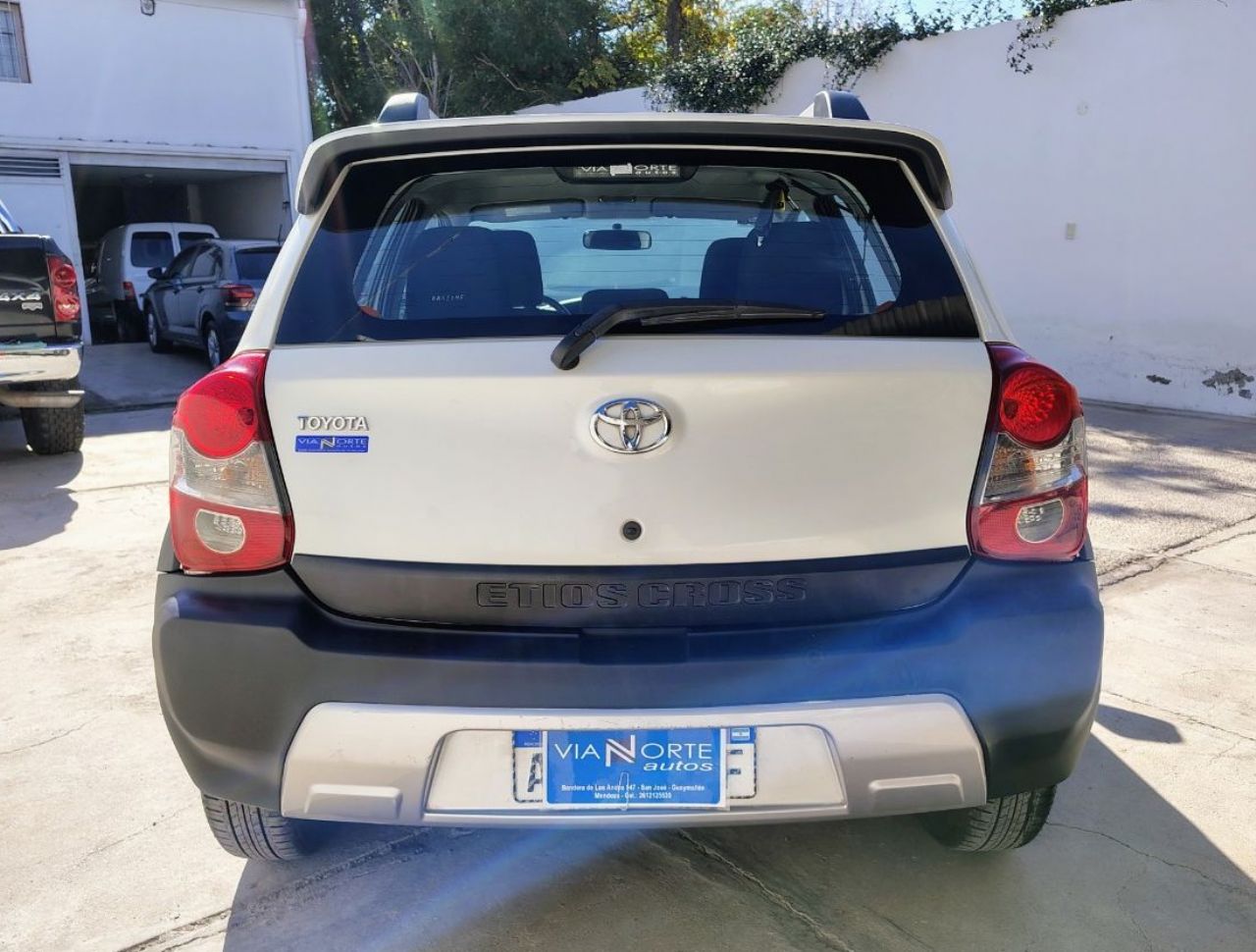 Toyota Etios Usado Financiado en Mendoza, deRuedas