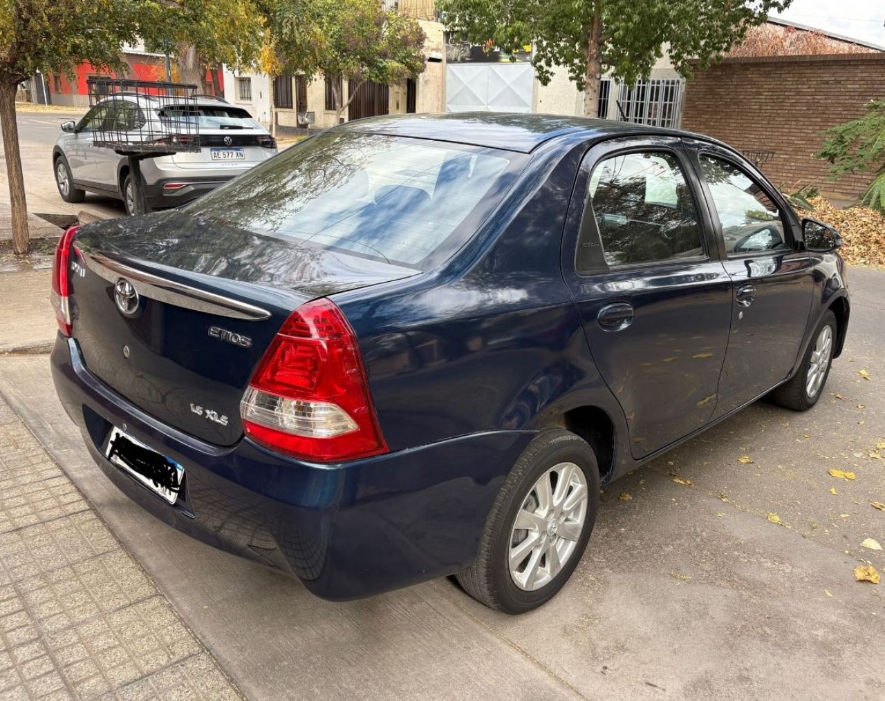 Toyota Etios Usado Financiado en Mendoza, deRuedas
