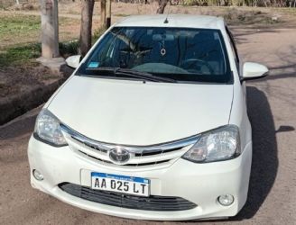 Toyota Etios Usado en Mendoza