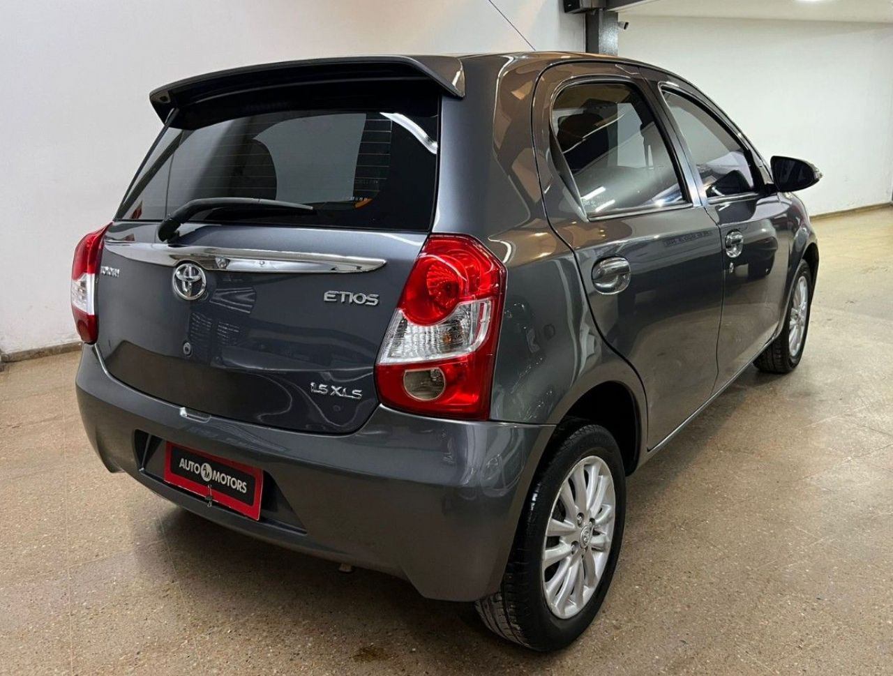 Toyota Etios Usado Financiado en Córdoba, deRuedas
