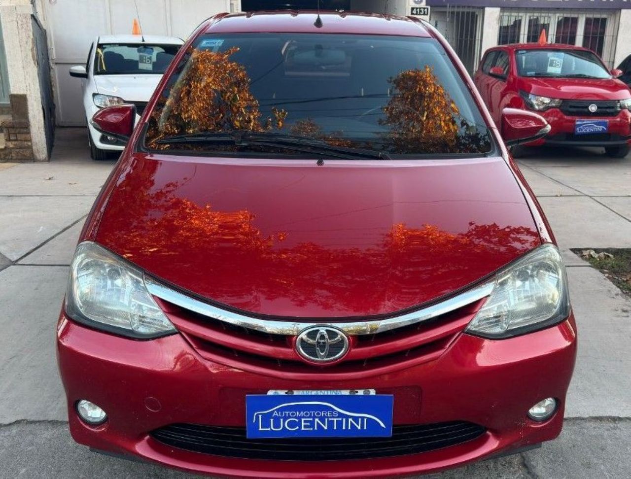 Toyota Etios Usado Financiado en Mendoza, deRuedas