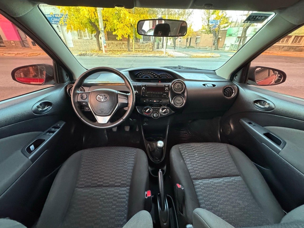 Toyota Etios Usado Financiado en Mendoza, deRuedas