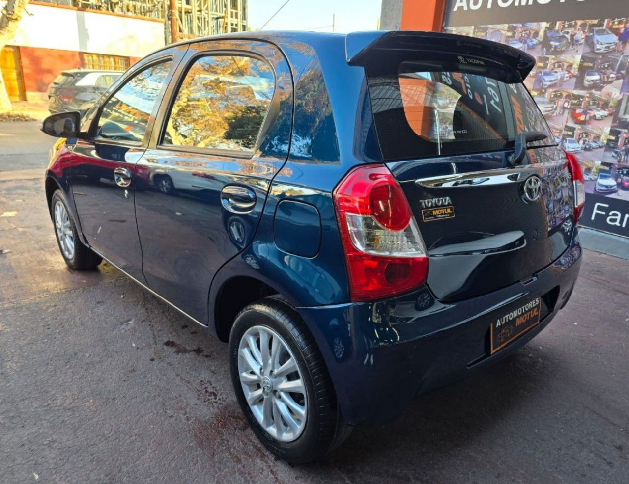 Toyota Etios Usado en Mendoza, deRuedas