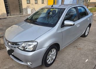 Toyota Etios Usado en Mendoza
