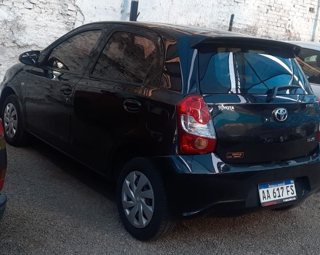 Toyota Etios Usado en Mendoza, deRuedas