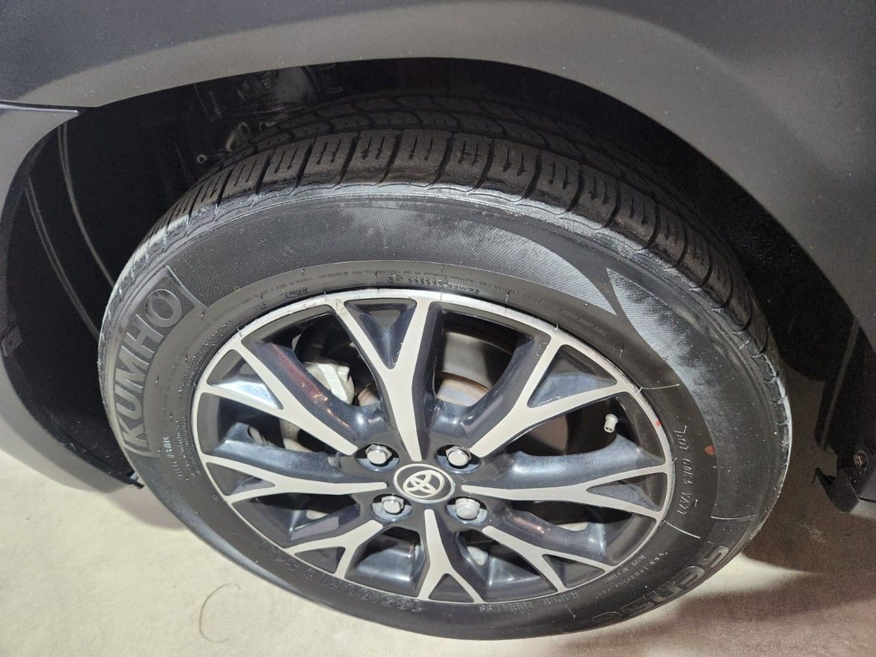Toyota Etios Usado en Mendoza, deRuedas