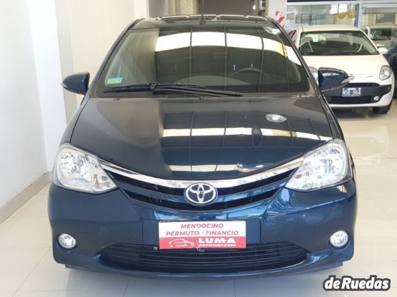 Toyota Etios Usado en Mendoza, deRuedas