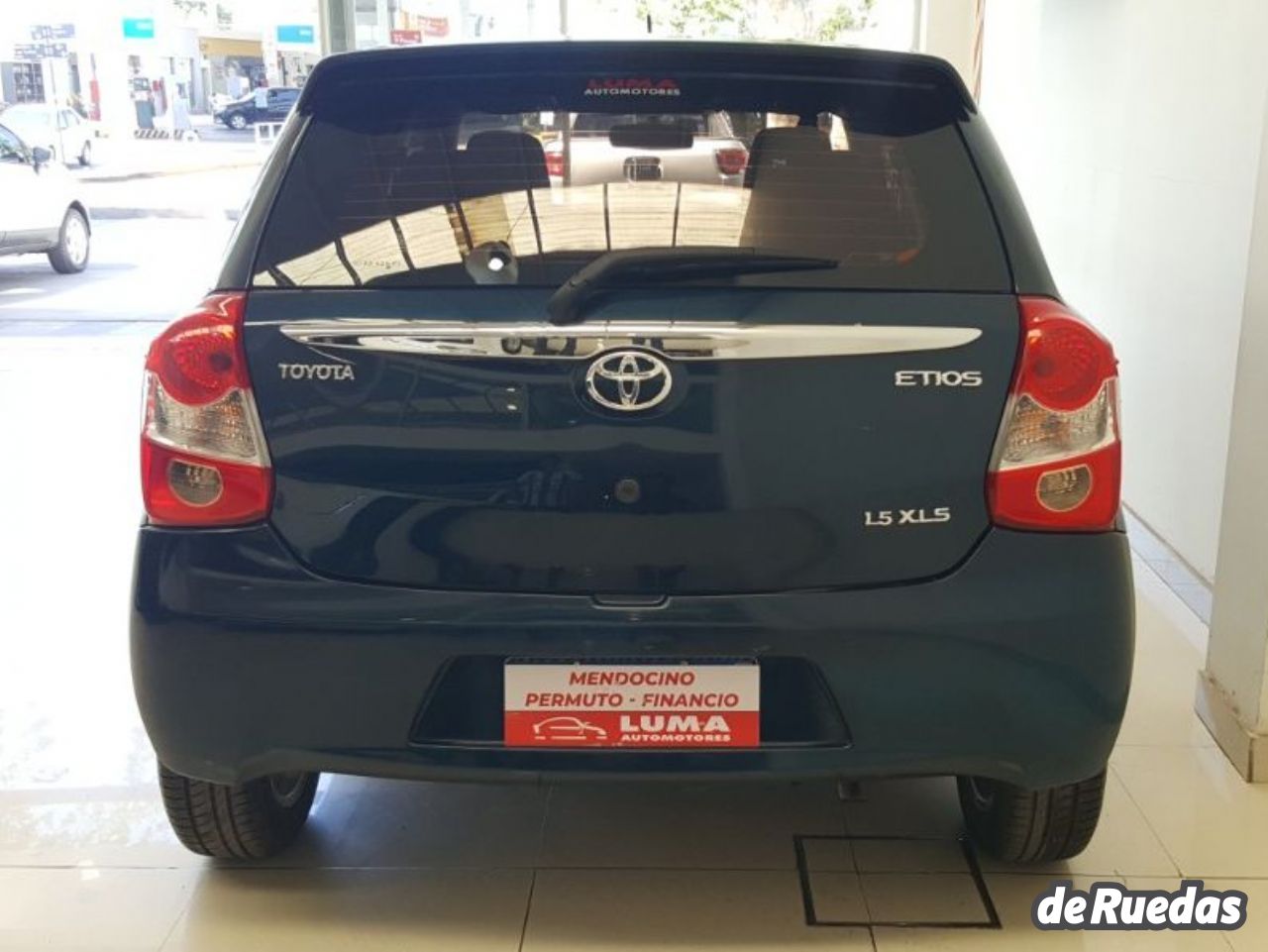 Toyota Etios Usado en Mendoza, deRuedas