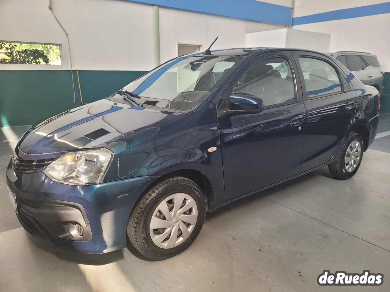 Toyota Etios Usado en Mendoza, deRuedas