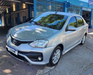 Toyota Etios Usado en Mendoza Financiado