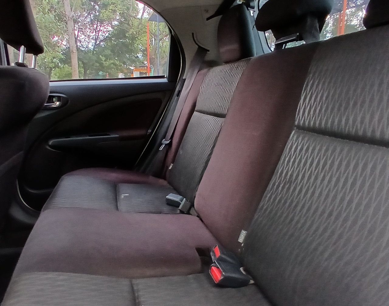 Toyota Etios Usado Financiado en Córdoba, deRuedas