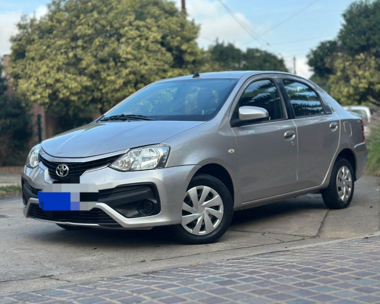 Toyota Etios Usado Financiado en Córdoba, deRuedas