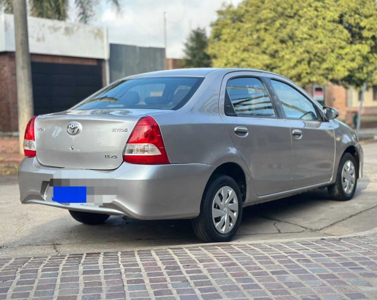 Toyota Etios Usado Financiado en Córdoba, deRuedas