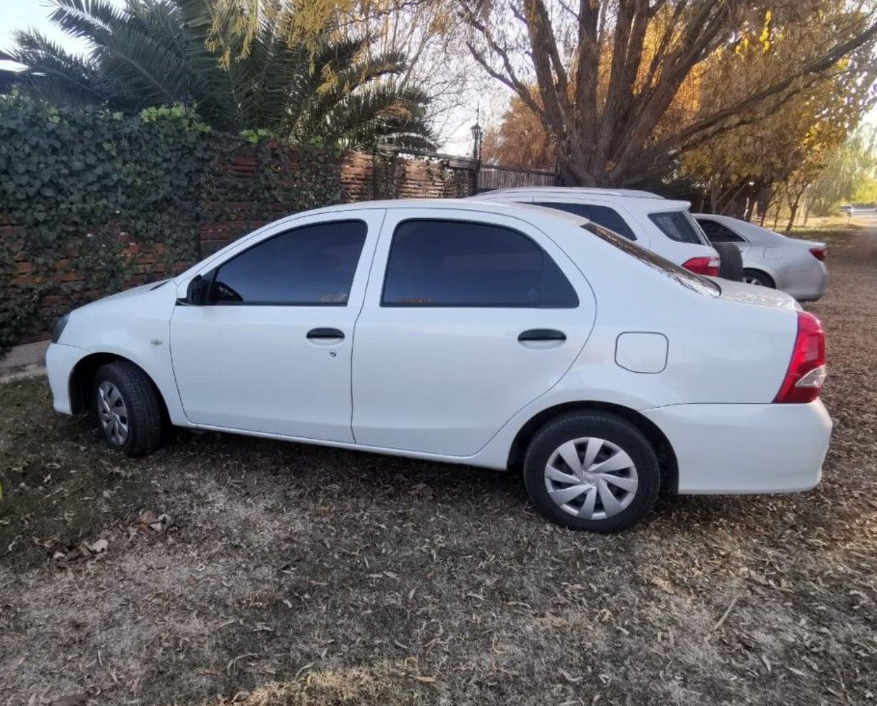 Toyota Etios Usado en Mendoza, deRuedas