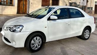 Toyota Etios Usado en Mendoza