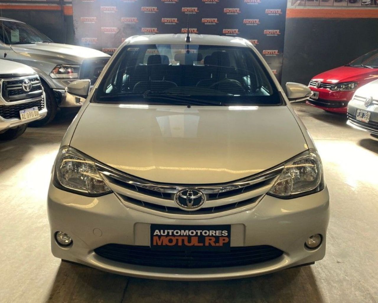 Toyota Etios Usado en Mendoza, deRuedas