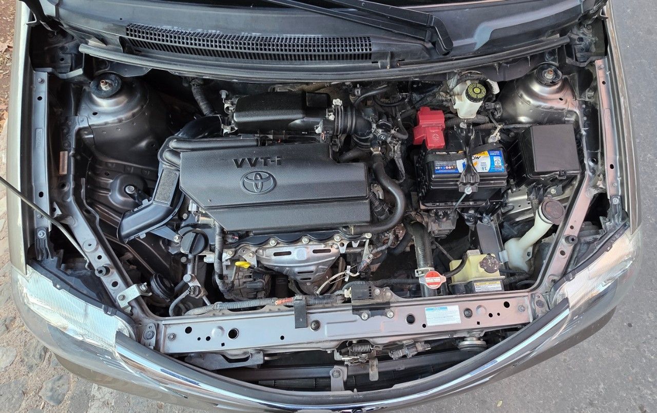 Toyota Etios Usado en Mendoza, deRuedas