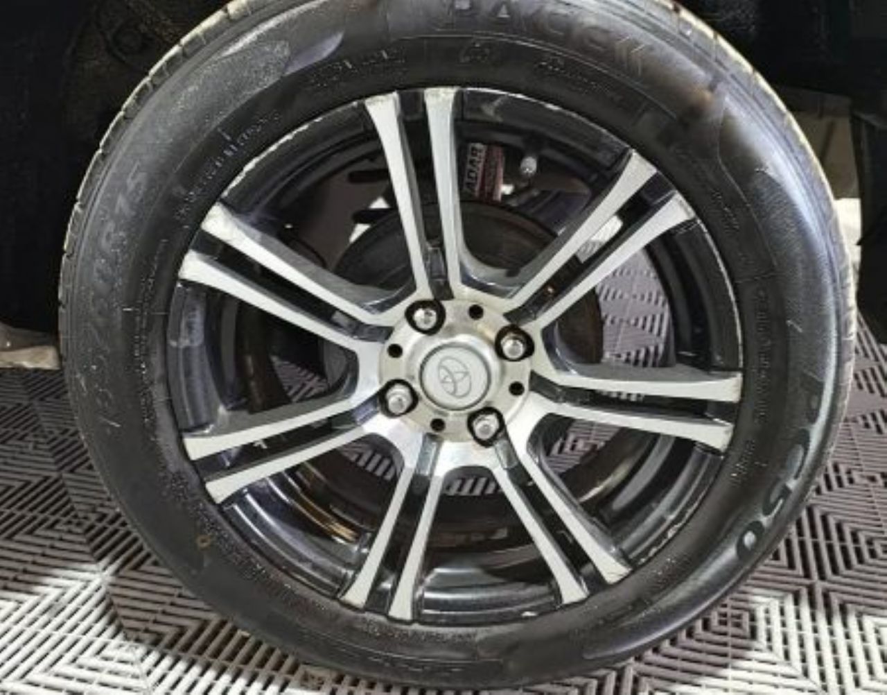 Toyota Etios Usado en Córdoba, deRuedas