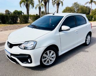 Toyota Etios Usado en Mendoza Financiado