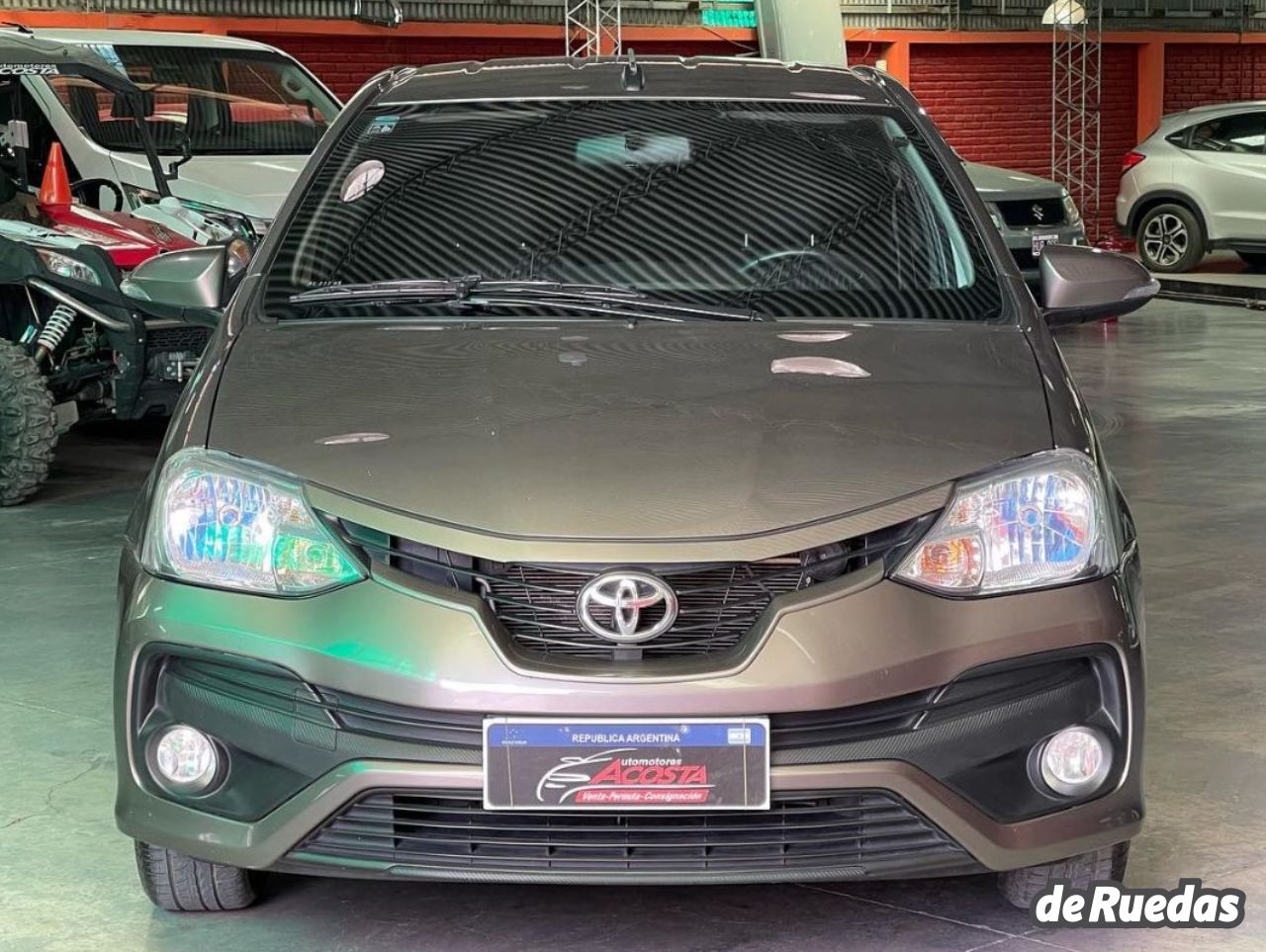 Toyota Etios Usado en San Juan, deRuedas