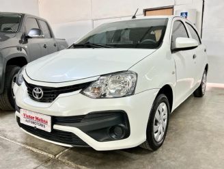 Toyota Etios Usado en San Juan Financiado