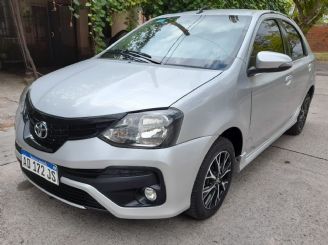 Toyota Etios Usado en Mendoza Financiado