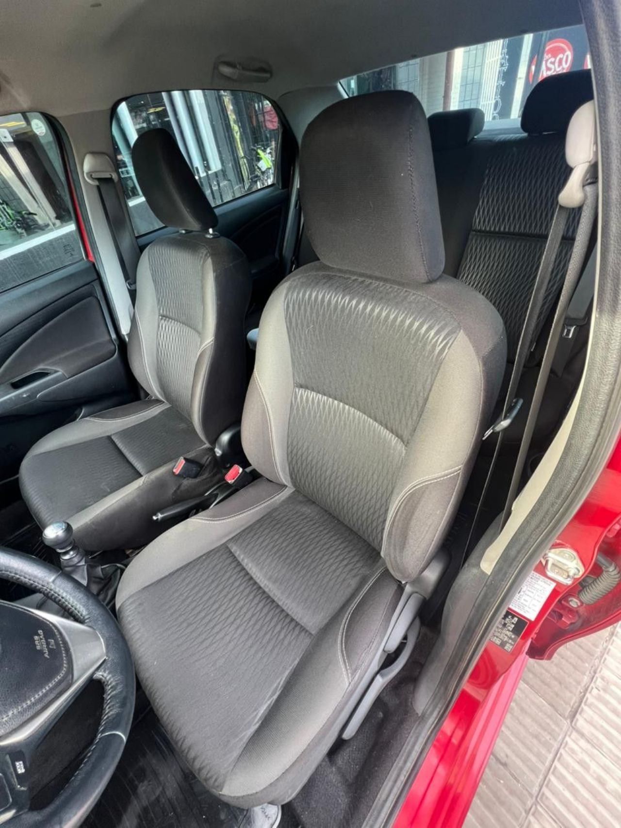 Toyota Etios Usado Financiado en Córdoba, deRuedas