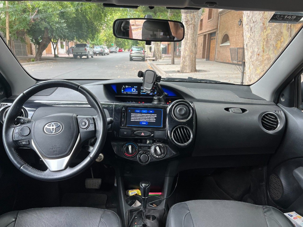 Toyota Etios Usado Financiado en Mendoza, deRuedas
