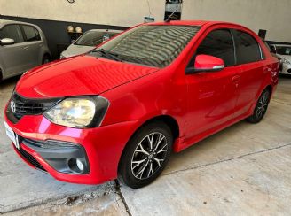 Toyota Etios Usado en Mendoza Financiado